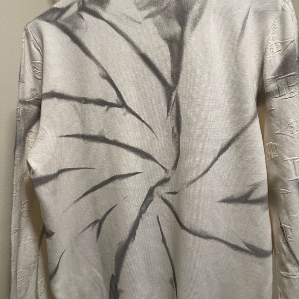 Left Point Rise to Reign Crewneck - Picture 4 of 10